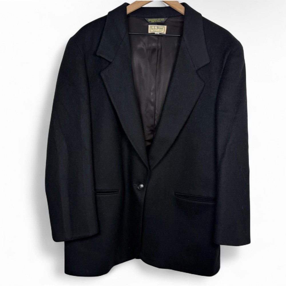 L.L. Bean Women's Black Wool Blend Single-Button Coat